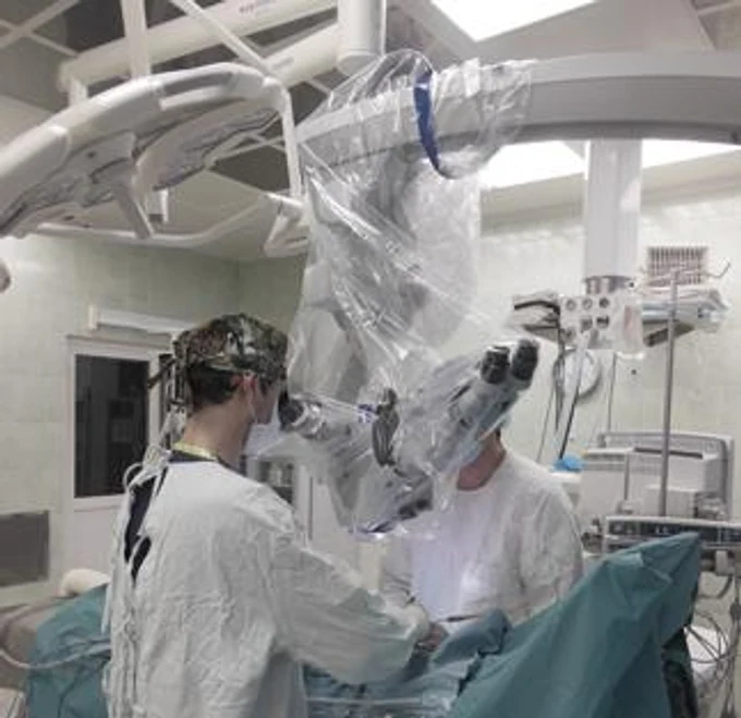 Детский нейрохирург Асадов Руслан Низамиевич